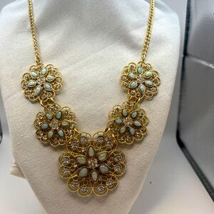 Floral Beaded rhinestone gold tone necklace